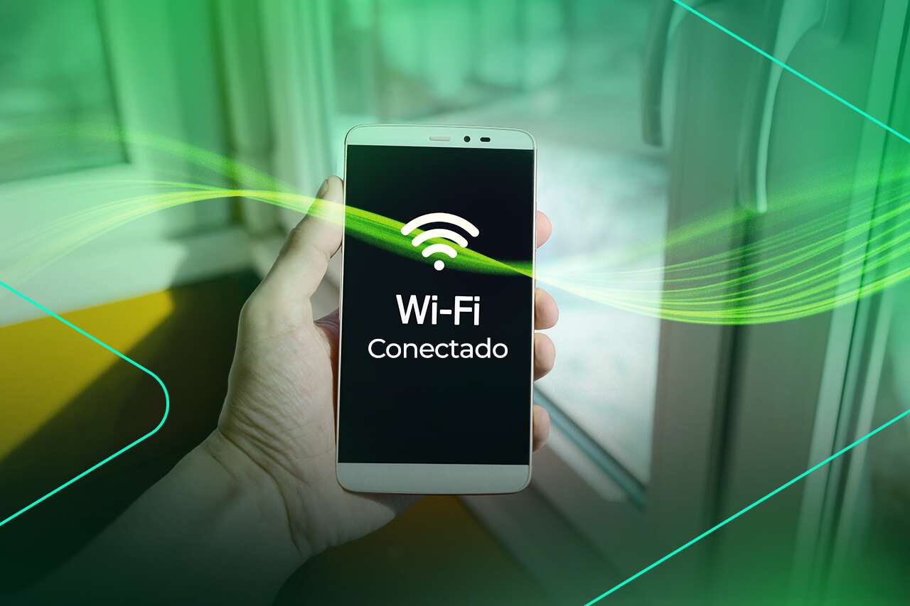 Smartphone mostrando ícone de Wi-Fi conectado