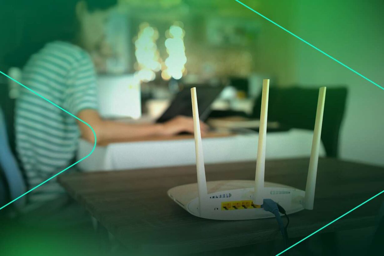 Roteador Wi-Fi em ambiente doméstico com usuário ao fundo